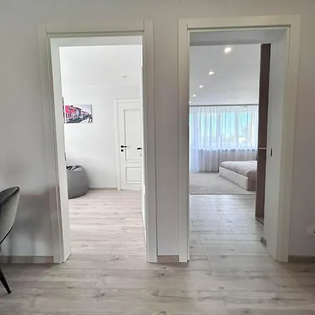 Apartment Spacious&stylish Center 2 Bedroom *