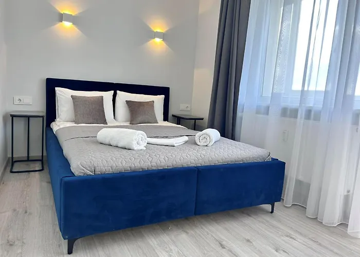 Spacious&stylish Center 2 Bedroom Palanga