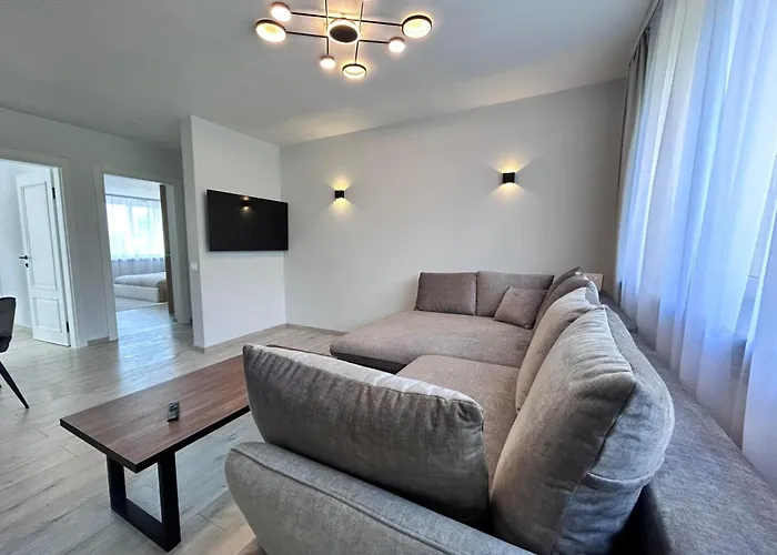 Spacious&stylish Center 2 Bedroom Apartman *